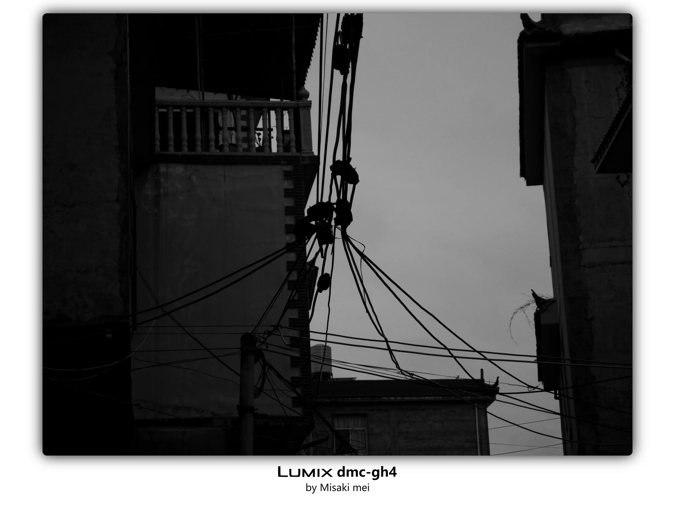 系列 16 · 黑白 · 街